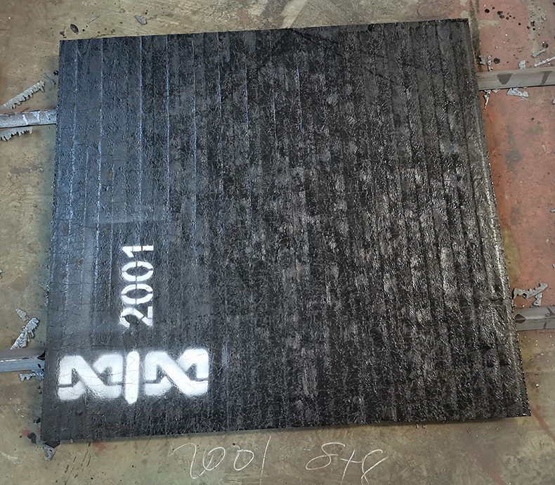 雙金屬耐磨鋼板：一種高效、經(jīng)濟、環(huán)保的耐磨材料(圖1)